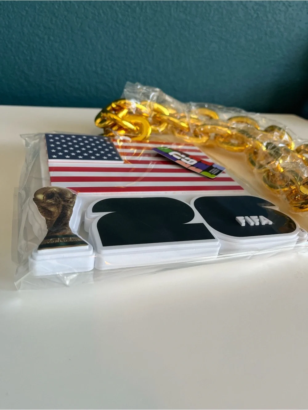 FIFA World Cup 2026 USA Foam Flag Chain Trophyman Necklace NWT Soccer Football